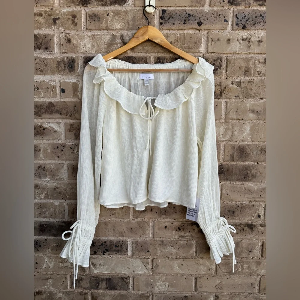TopShop Tied Cuff Split Neck Women’s White Ruffle Blouse NWT Sz 8 Neutral - Picture 2 of 10